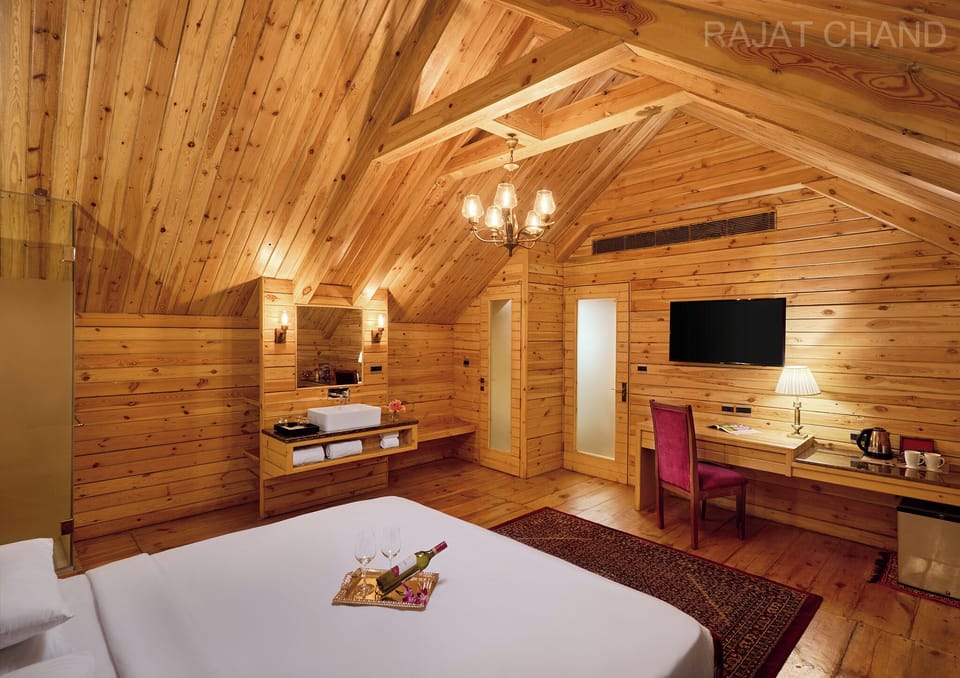 Family Cottage, 2 Bedrooms, Private Pool | Minibar, in-room safe, desk, iron/ironing board