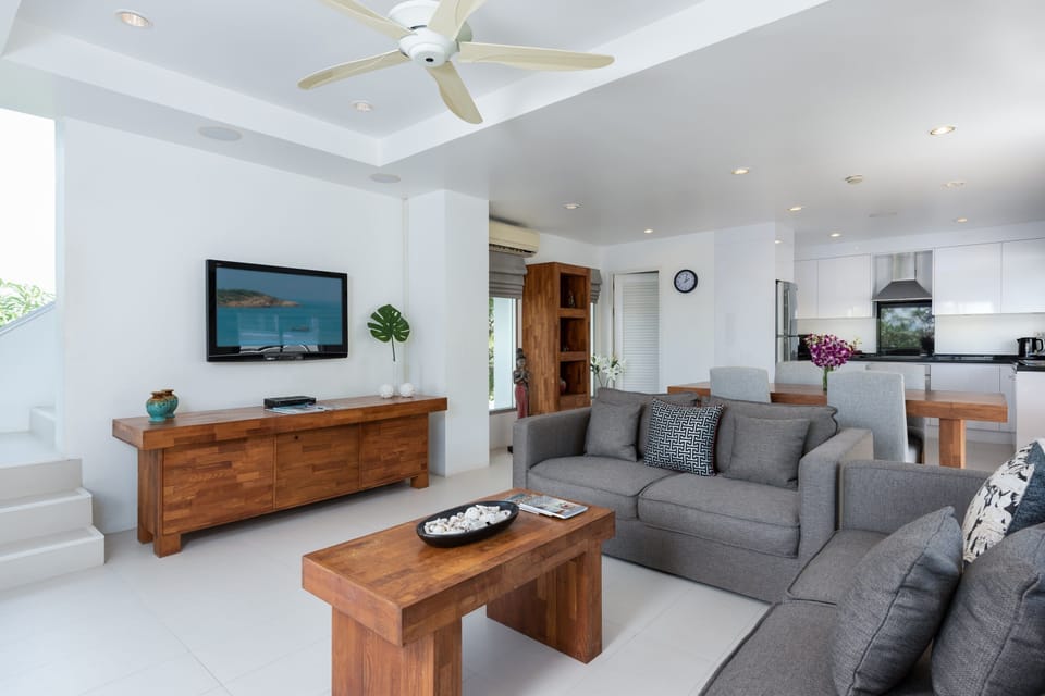Villa, 3 Bedrooms | Living area | TV
