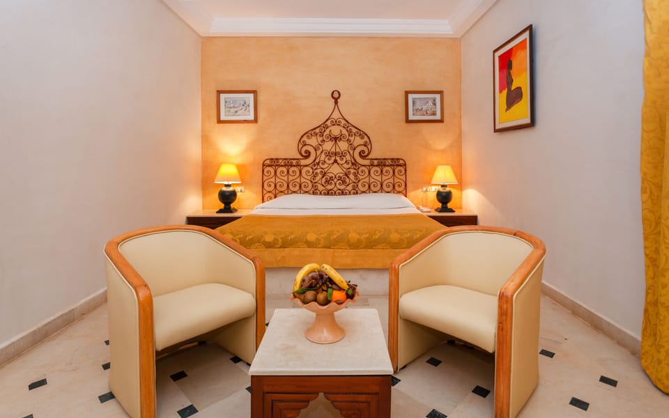Minibar, in-room safe, blackout drapes, free WiFi
