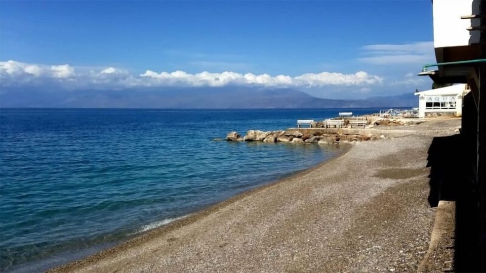 Derveni Luxury Apartments Hotel in Peloponnese Region