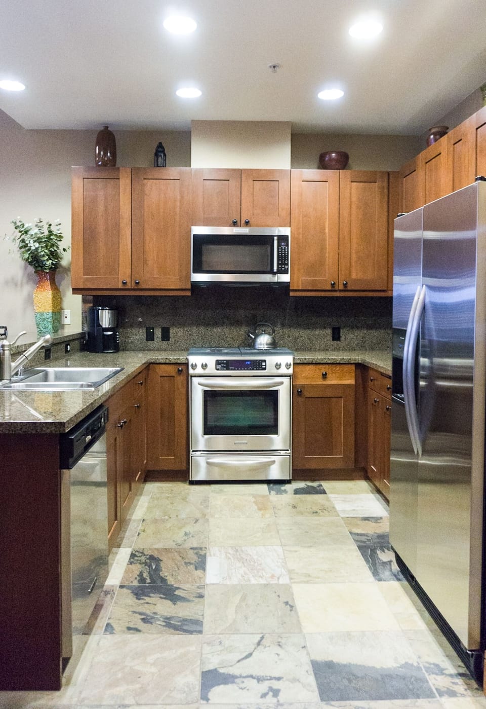 Condo, 1 Bedroom | Private kitchen | Full-size fridge, microwave, oven, stovetop