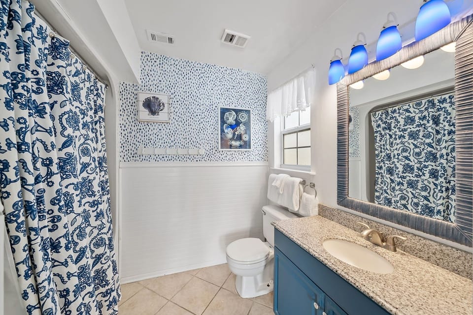 The Breezeway - 2 Br condo by RedAwning Apartment in South Walton County