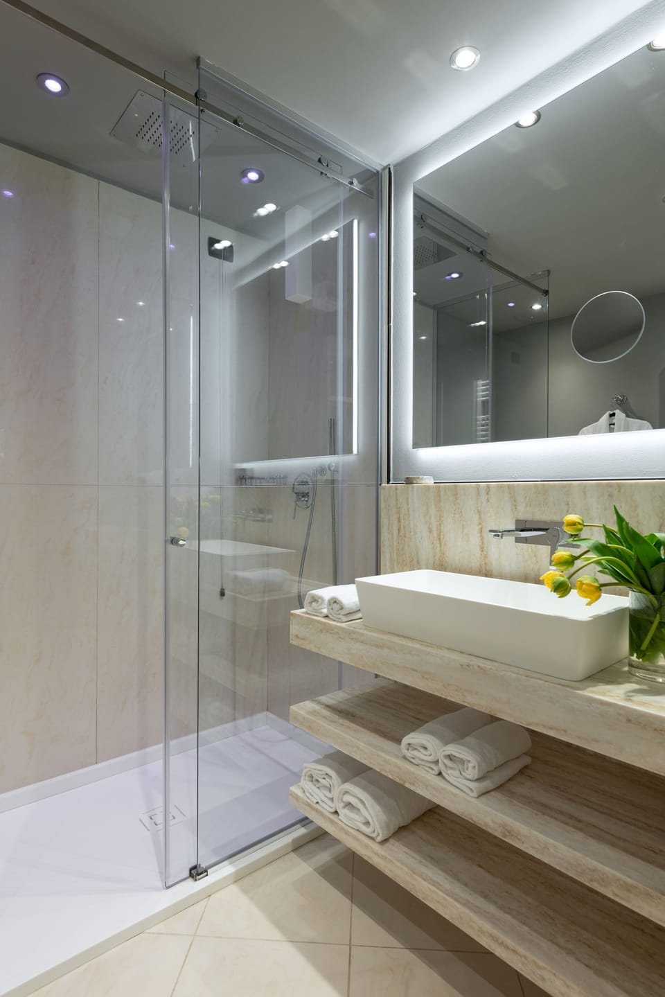 Hair dryer, bathrobes, slippers, bidet