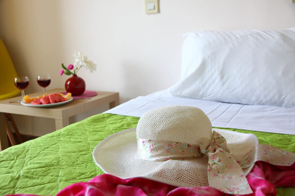 In-room safe, iron/ironing board (on request), cribs (free)