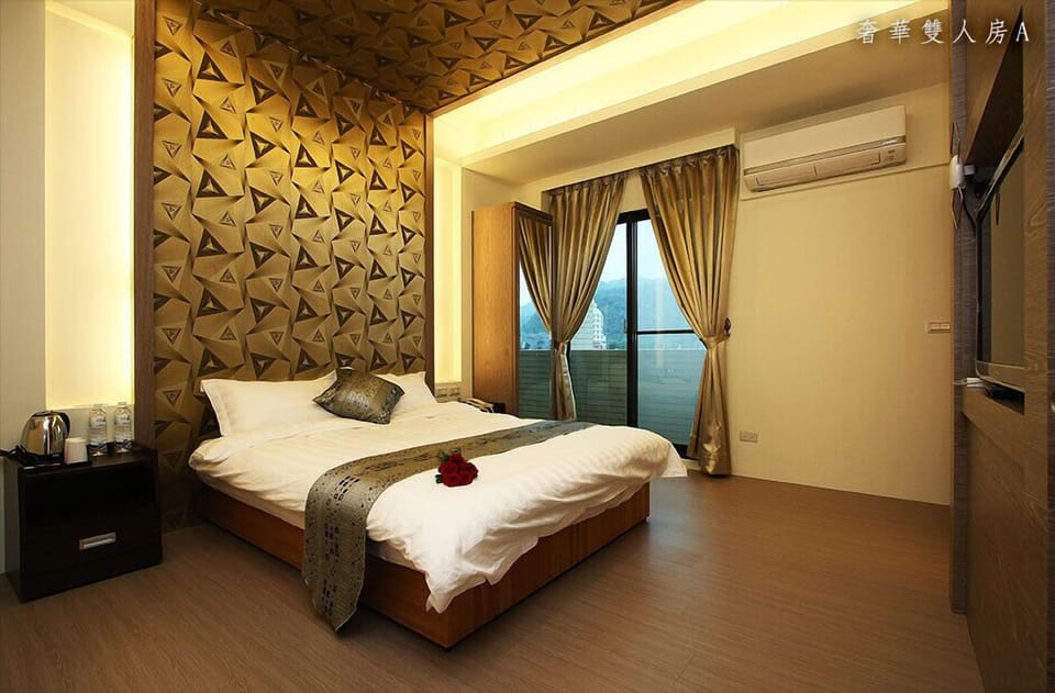 Deluxe Double Room | Blackout drapes, free WiFi, bed sheets