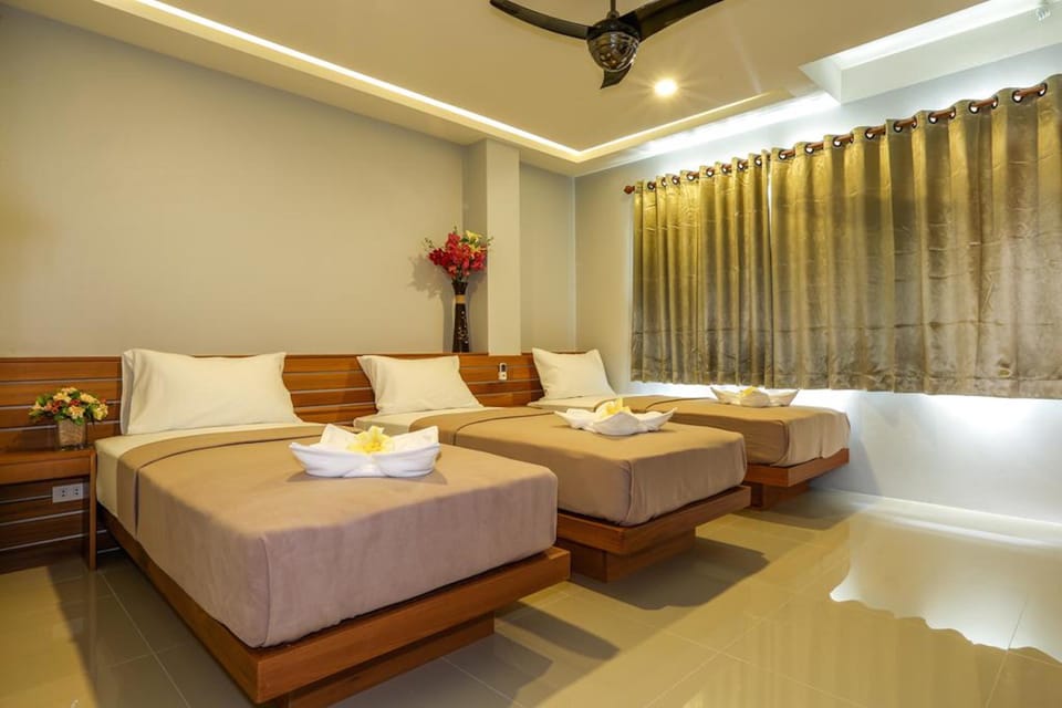 In-room safe, free WiFi