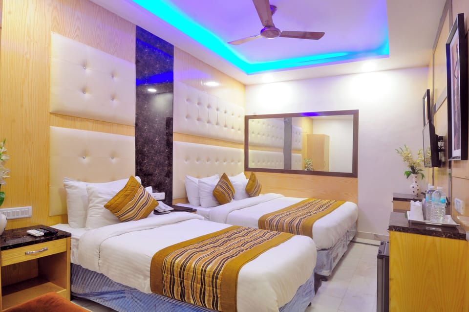 Deluxe Triple Room | Free WiFi, bed sheets