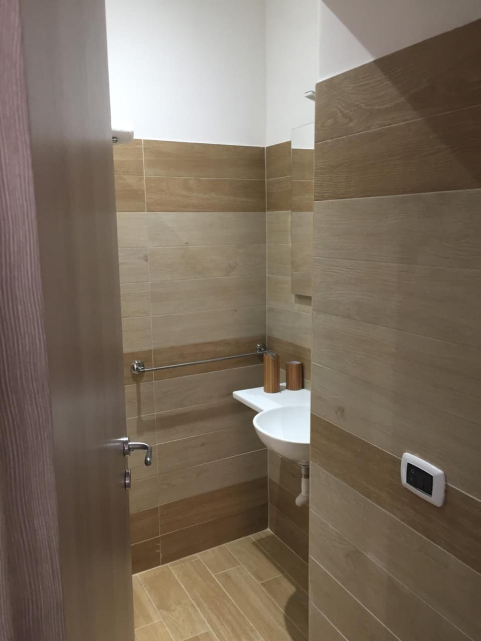 Quadruple Room, Balcony, City View | Bathroom | Free toiletries, hair dryer, bidet, towels