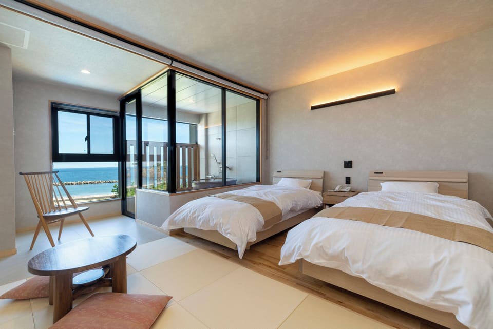 In-room safe, iron/ironing board, bed sheets