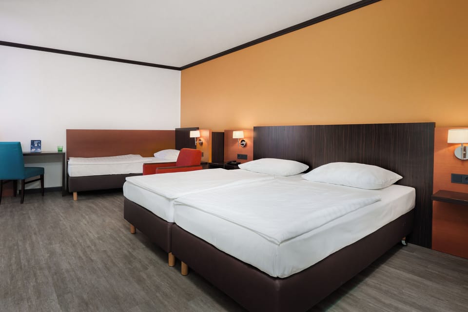 Premium bedding, minibar, in-room safe, desk