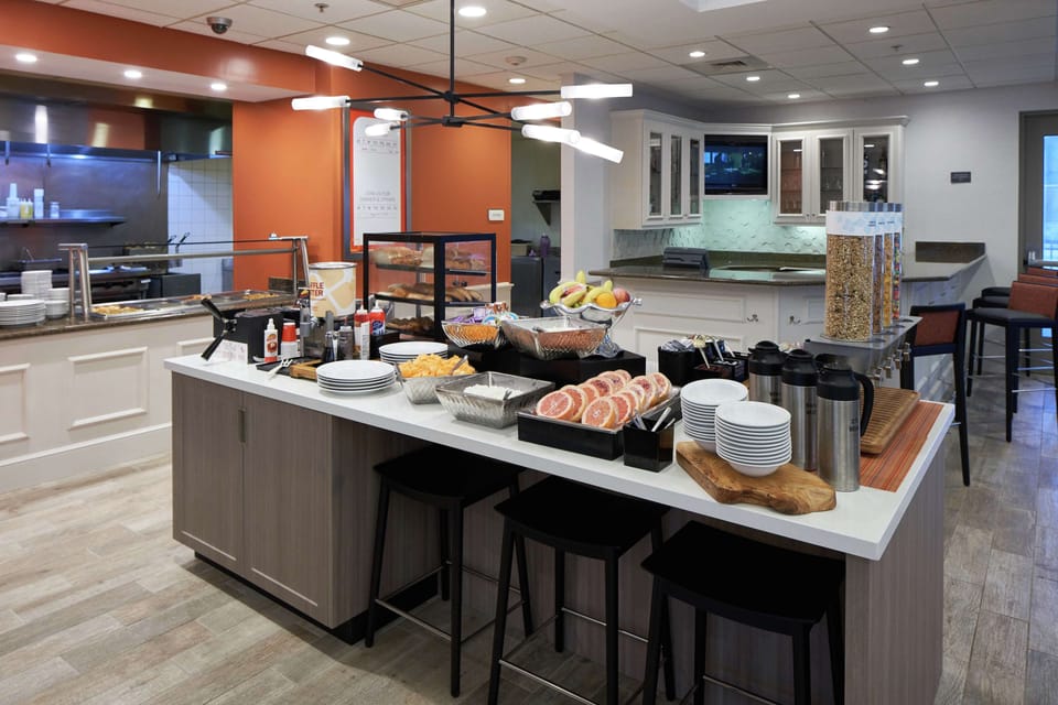 Daily buffet breakfast (USD 12.00 per person)