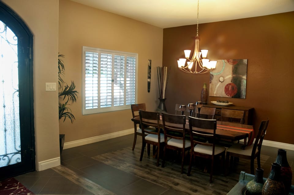 House, 4 Bedrooms | Dining