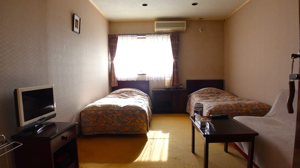 Basic Room, Non Smoking, Garden View | Free WiFi, bed sheets