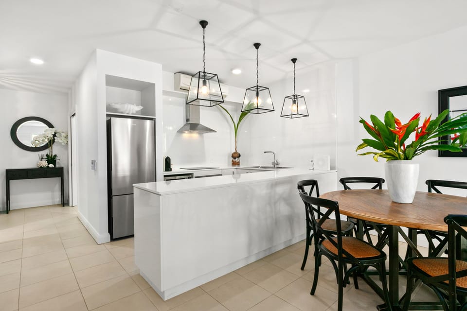 Serenity Poolview 3 Bedroom with lift access | Premium bedding, memory foam beds, individually decorated