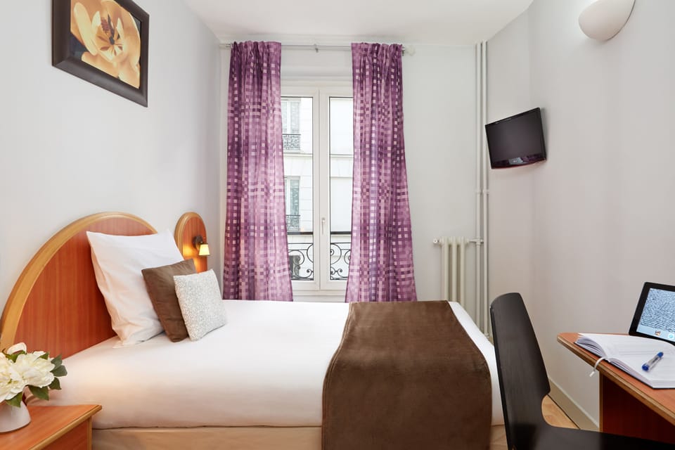 Single Room, Private Bathroom | Free WiFi, bed sheets