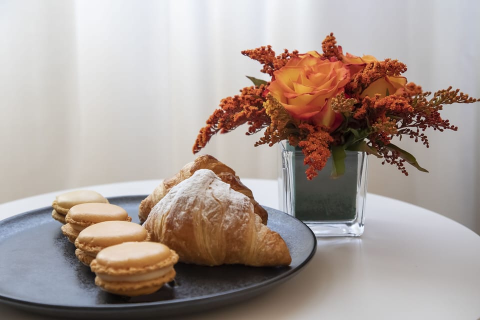 Superior Room | In-room dining
