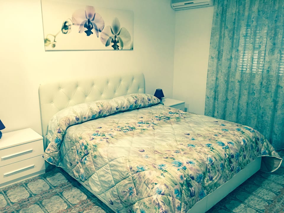 Double Room | Desk, soundproofing, free WiFi