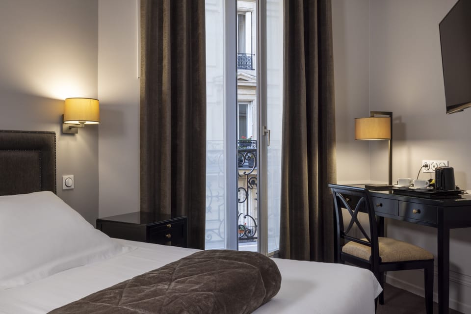 Superior Double Room, Balcony | In-room safe, free WiFi, bed sheets