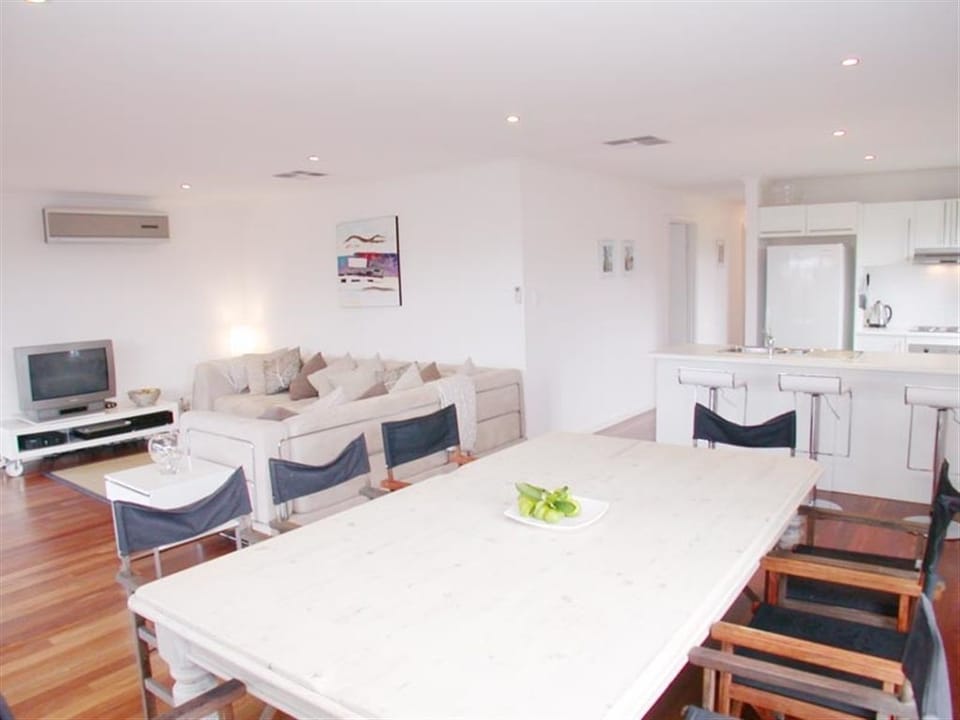 Do Drop Inn | In-room dining