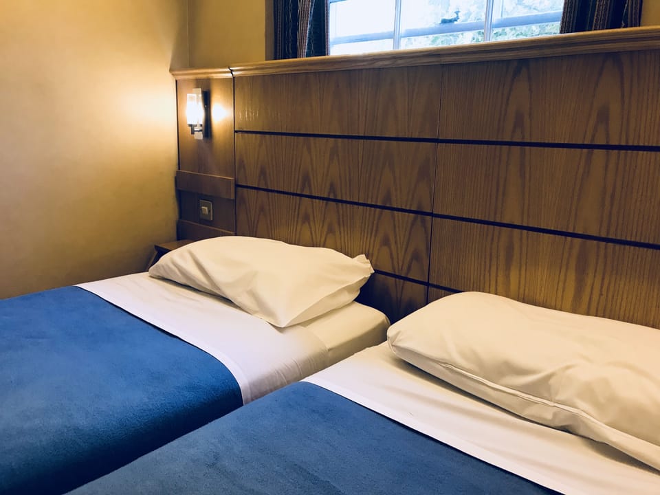 Small Standard Twin Room | In-room safe, desk, iron/ironing board, free WiFi
