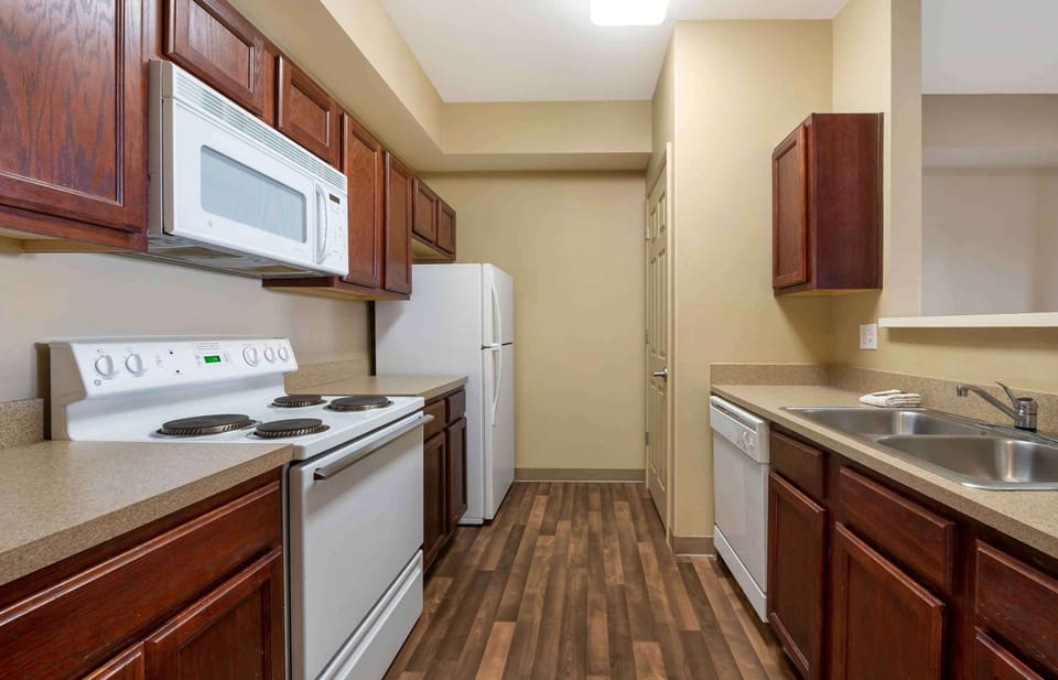 Desk, blackout drapes, iron/ironing board, free WiFi