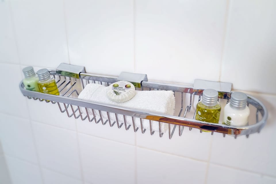 Collins Standard | Premium bedding, pillowtop beds, in-room safe, desk