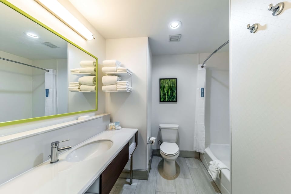 Free toiletries, towels