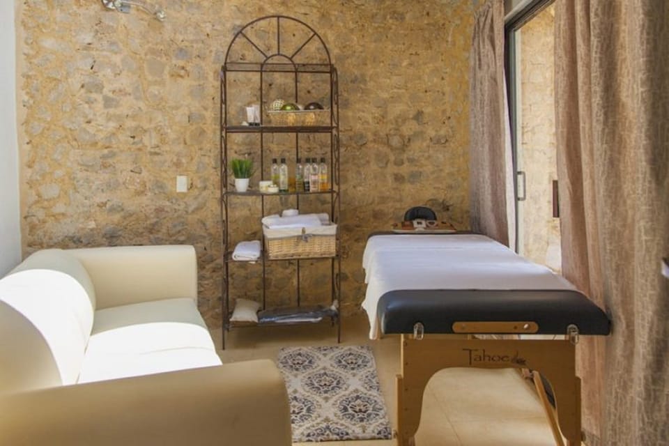 Cabañas y Suites Sergia Torres Cabin in San Cristobal de Casas