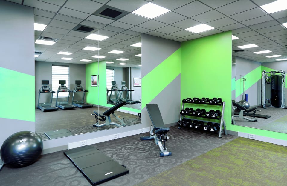 Holiday Inn & Suites Sioux Falls - Airport by IHG Hotel in Sioux Falls