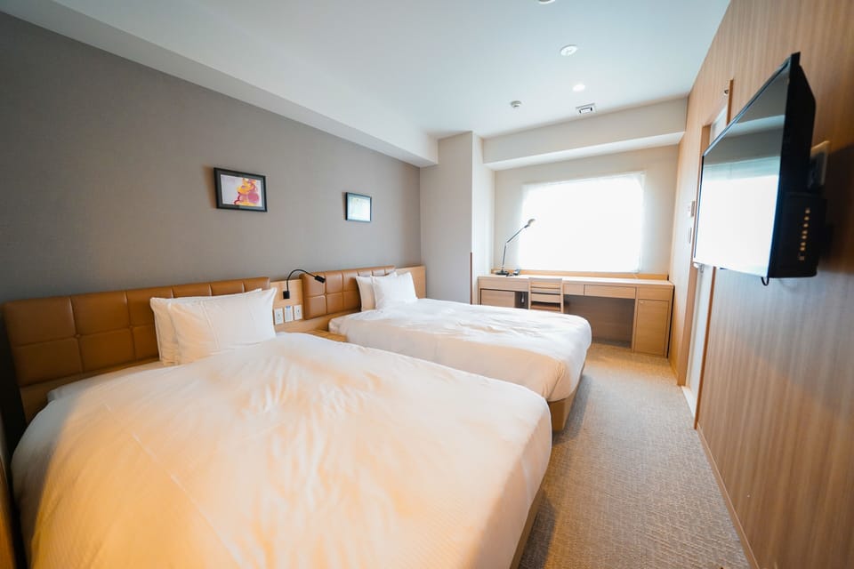 In-room safe, desk, free WiFi, bed sheets