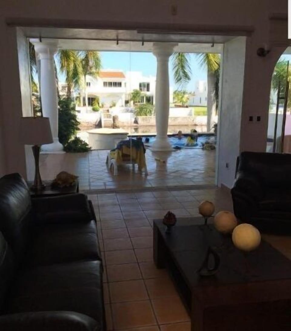 Family House, 3 Bedrooms, Marina View, Poolside | Living area | Flat-screen TV