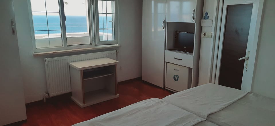 Family Double or Twin Room, Private Bathroom, Sea View | Egyptian cotton sheets, premium bedding, minibar, soundproofing