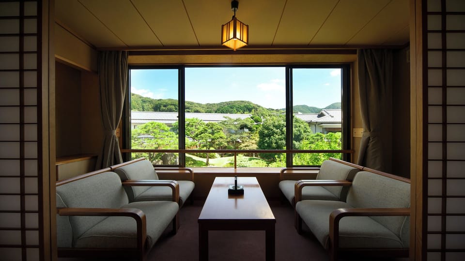 Family Room | Living area | Flat-screen TV