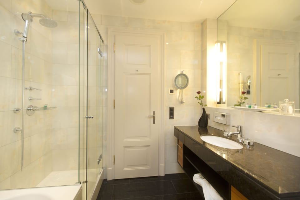 Superior Double Room | Bathroom | Designer toiletries, hair dryer, bathrobes, slippers