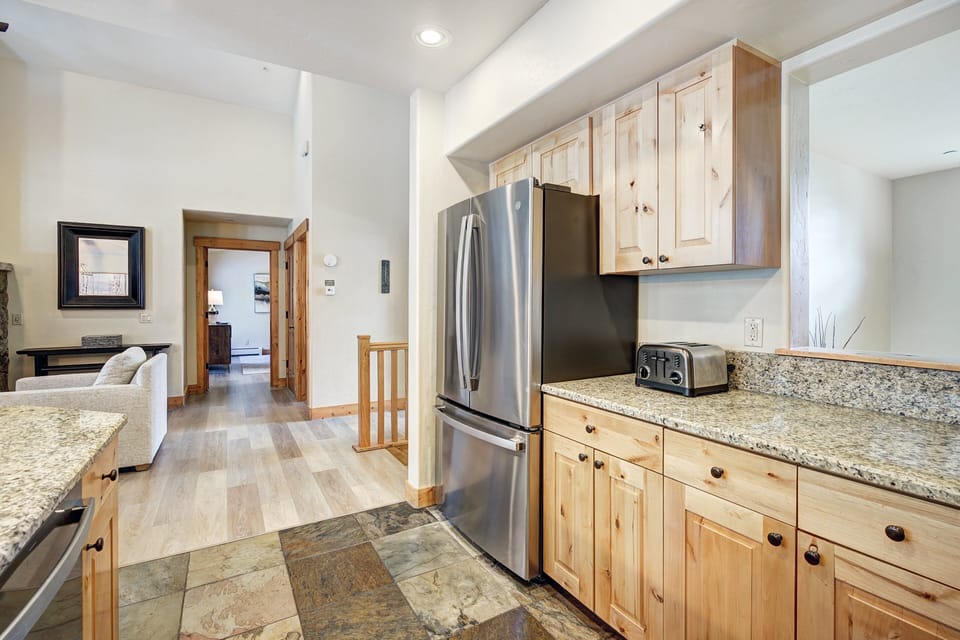 Townhome, 2 Bedrooms | Interior