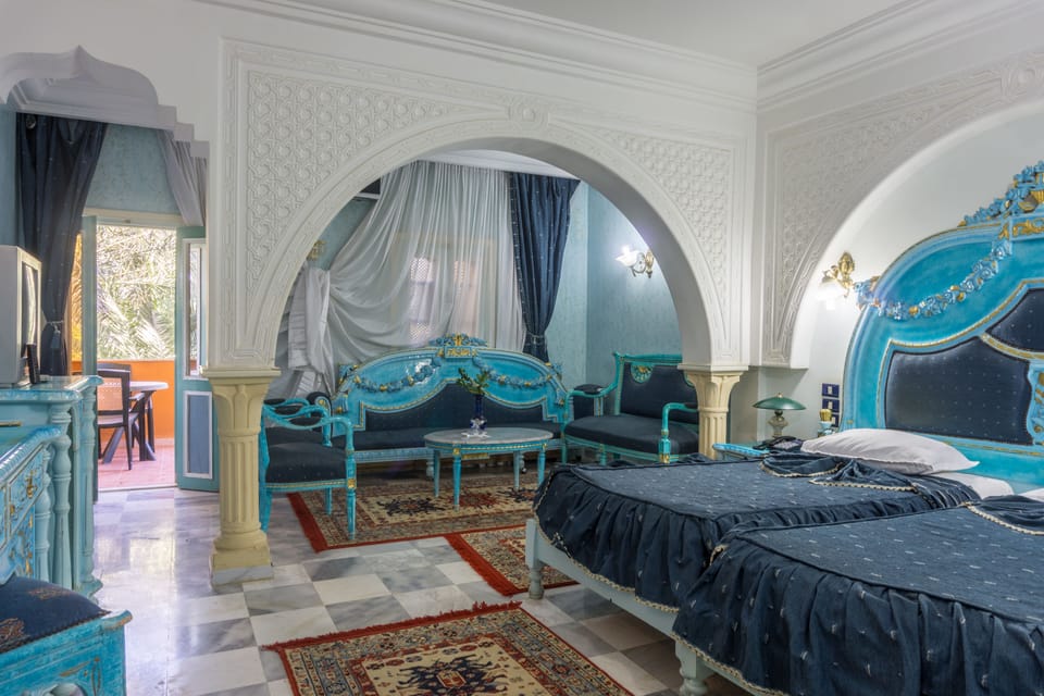 Twin Room | In-room safe, desk, blackout drapes, free WiFi