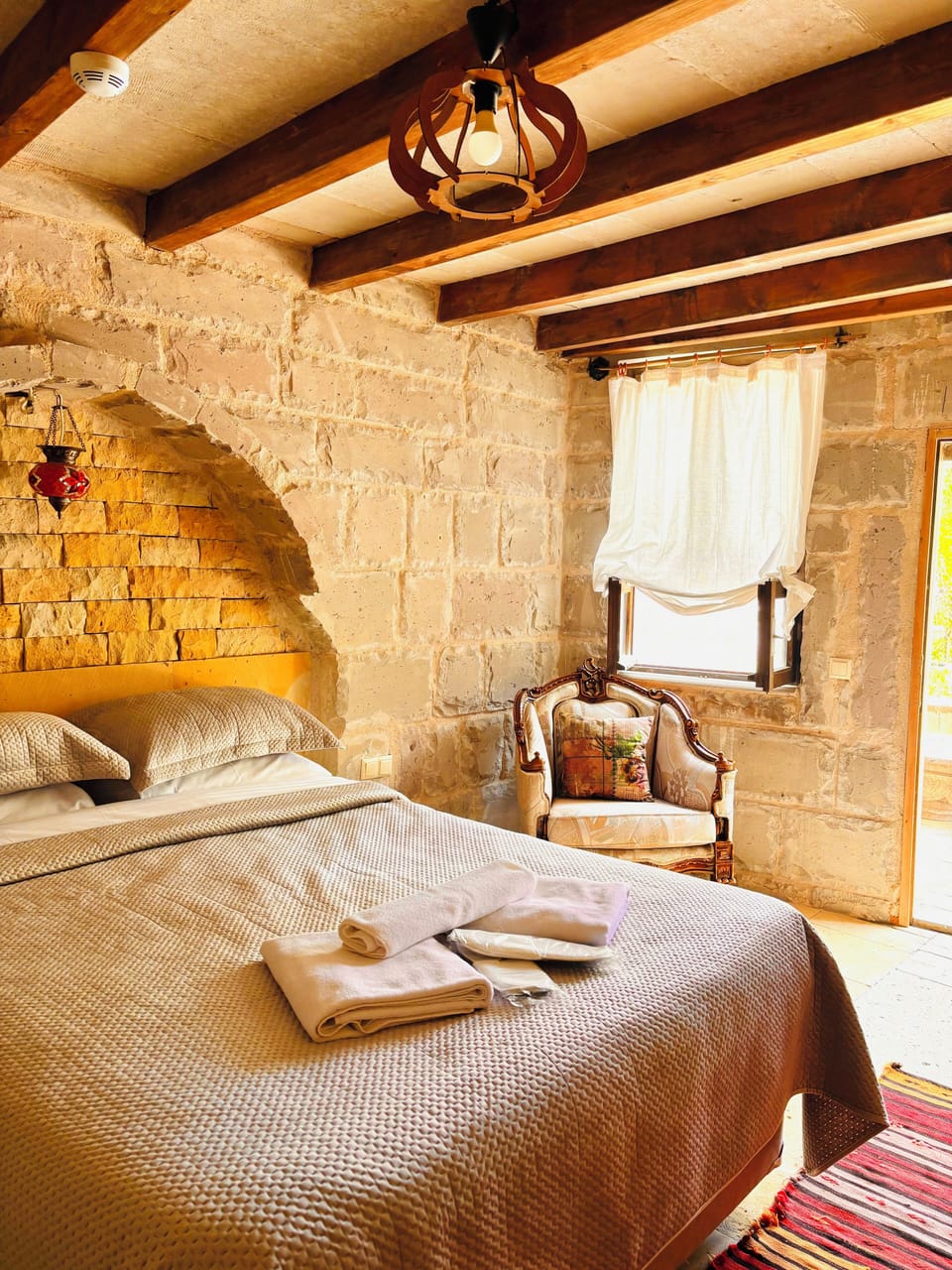 Economy Room, Garden View, Ground Floor | Premium bedding, Select Comfort beds, individually furnished, free WiFi