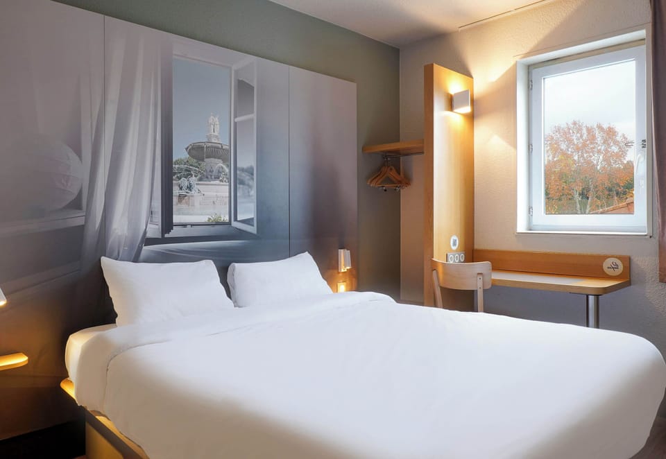 Double Room, Non Smoking | Desk, soundproofing, free WiFi