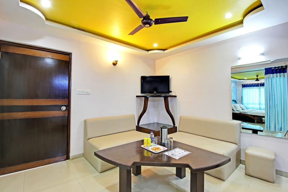 Family Room, 2 Bedrooms | In-room safe, free WiFi, bed sheets
