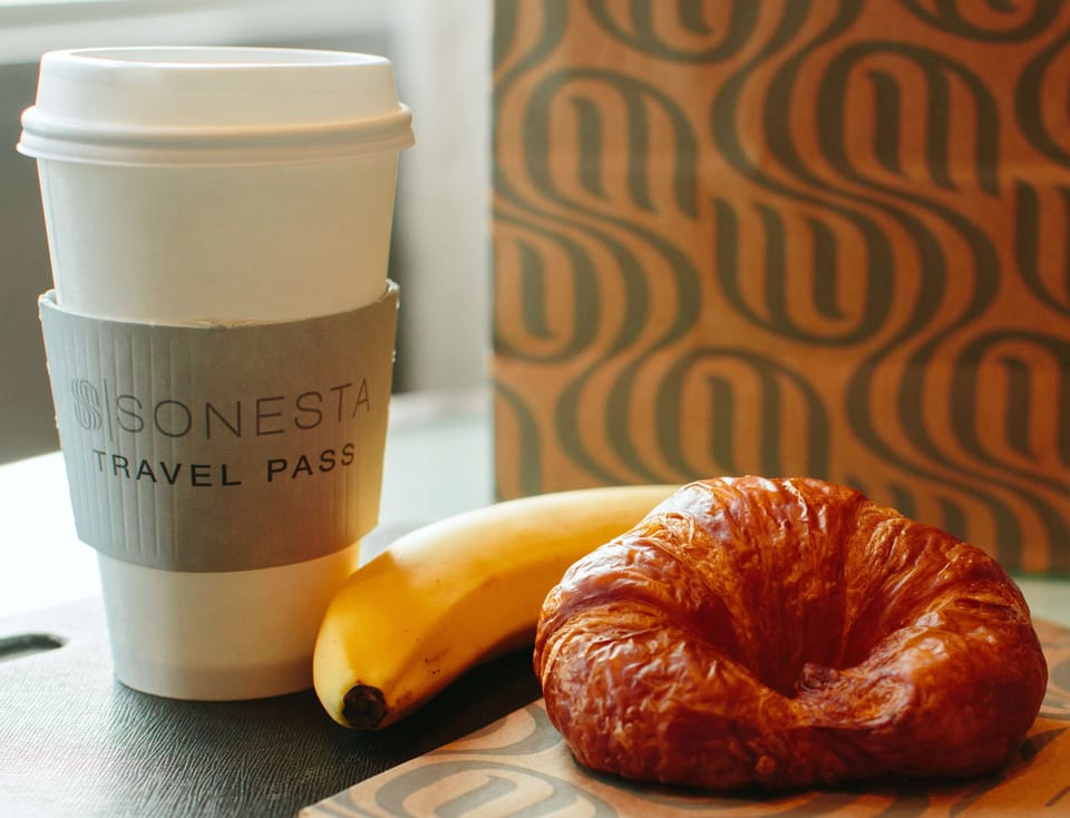 Free continental breakfast on weekdays