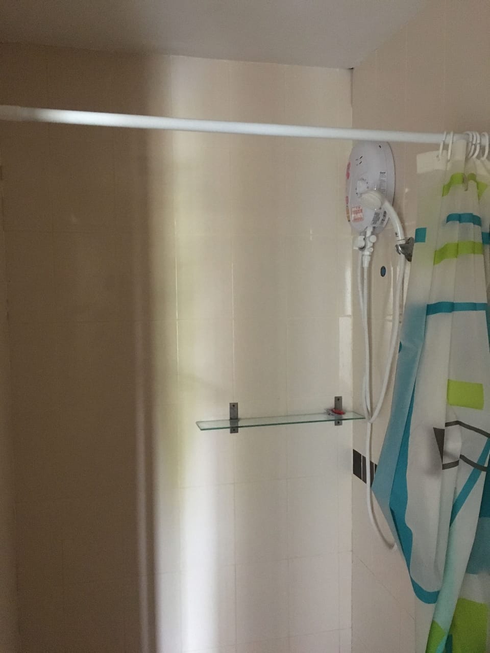 Standard Room | Bathroom shower