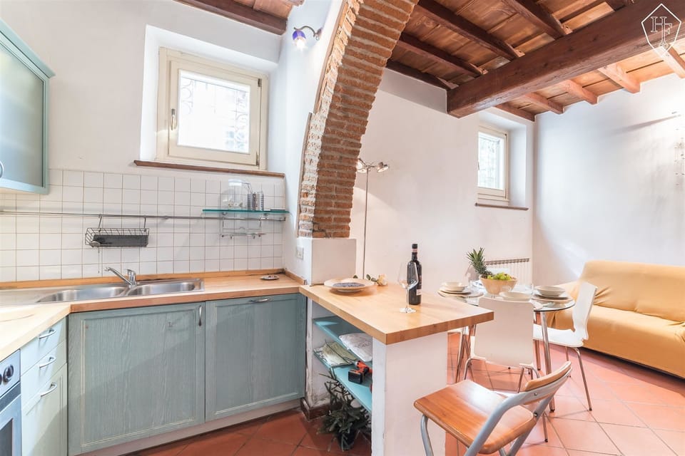 Standard Apartment, 2 Bedrooms | Private kitchen | Fridge, oven, stovetop, coffee/tea maker