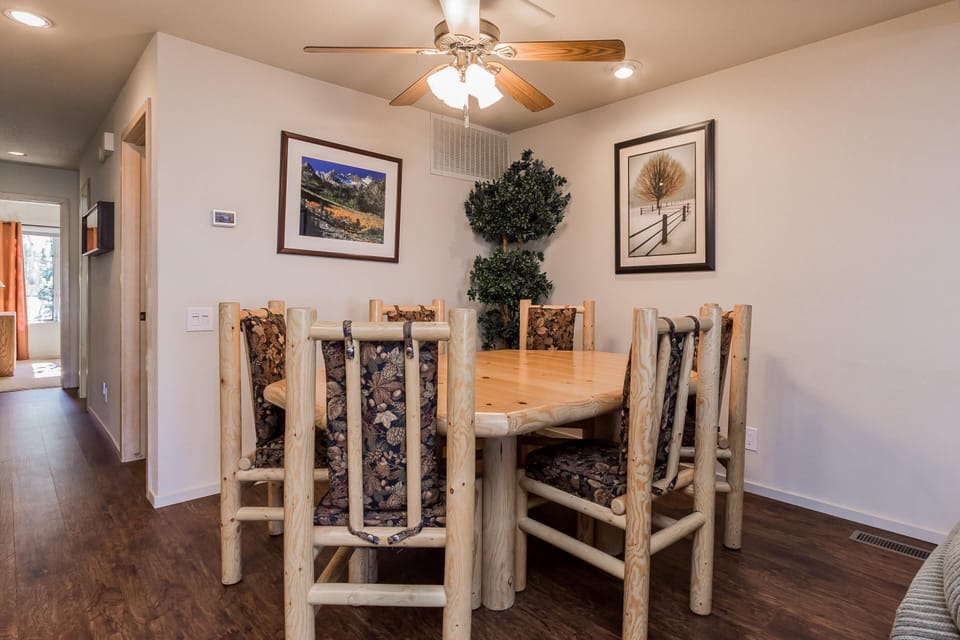Condo, 2 Bedrooms (Snowcreek #613 Phase IV) | 1 bedroom, free WiFi, bed sheets