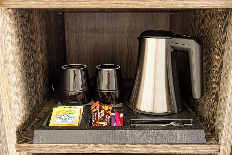 In-room safe, desk, blackout drapes, soundproofing