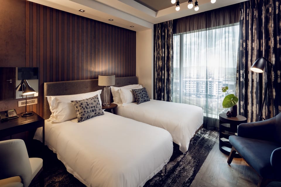 Luxury Twin Room, 2 Twin Beds | Minibar, in-room safe, desk, free WiFi