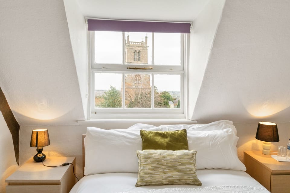 Double Room, Private Bathroom, Courtyard View (Attic Double Room)