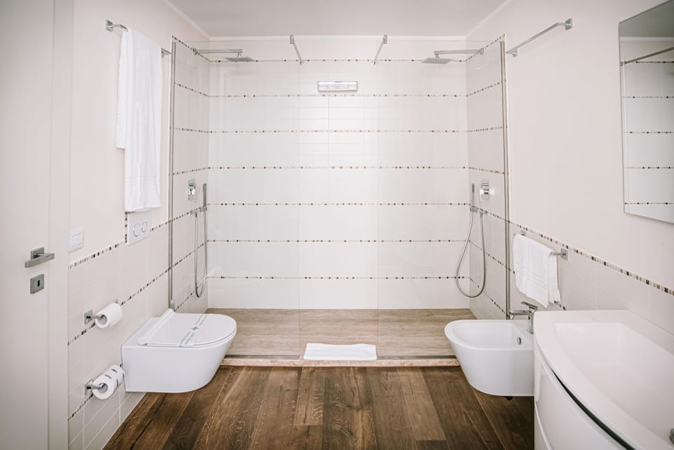 Royal Suite, 1 Bedroom, City View | Bathroom | Shower, free toiletries, hair dryer, slippers