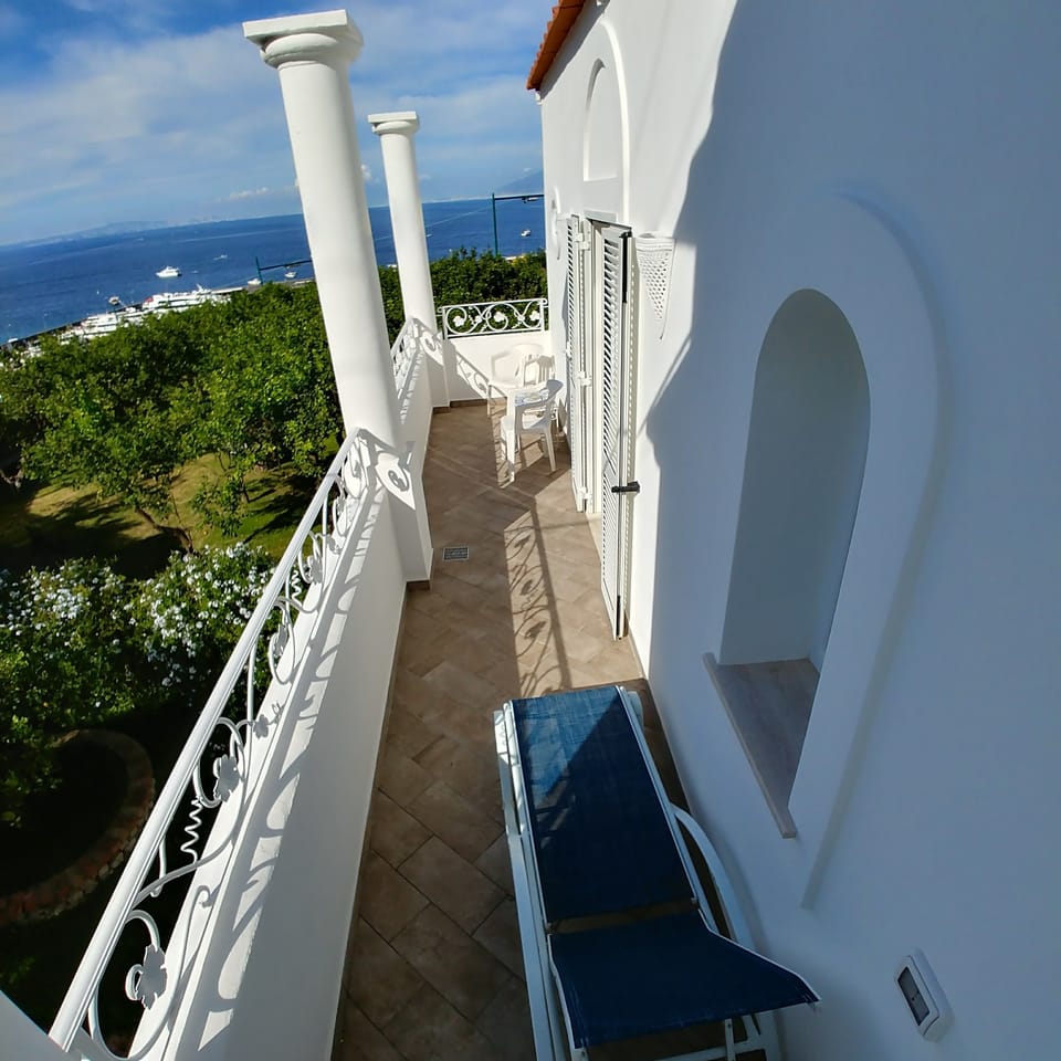 Suite, 2 Bedrooms, Sea View | Balcony