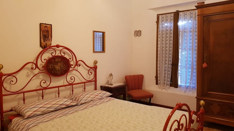 Standard Double Room, Garden Area | WiFi (free), bed sheets