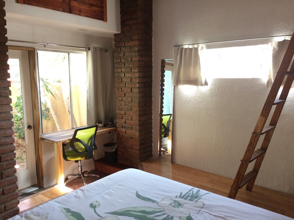 Comfort Single Room, Multiple Beds, Accessible, Private Bathroom (Jardin) | Desk, iron/ironing board, free WiFi, bed sheets